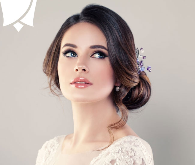 آموزشگاه آرایشگری رز سرخ