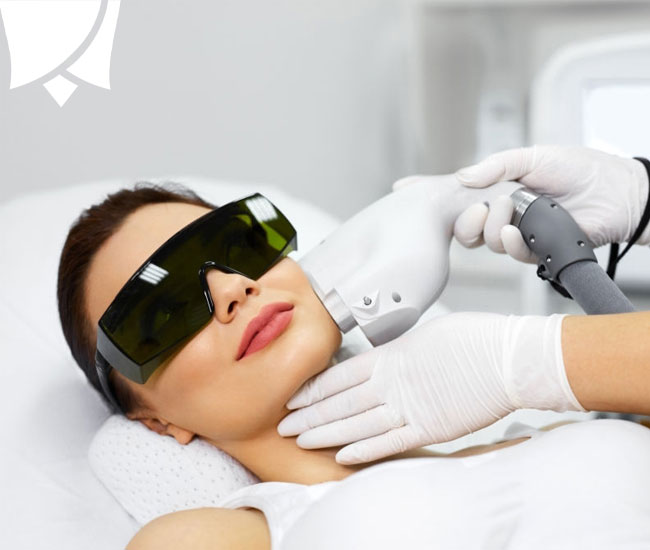 آموزشگاه آرایشگری رز سرخ