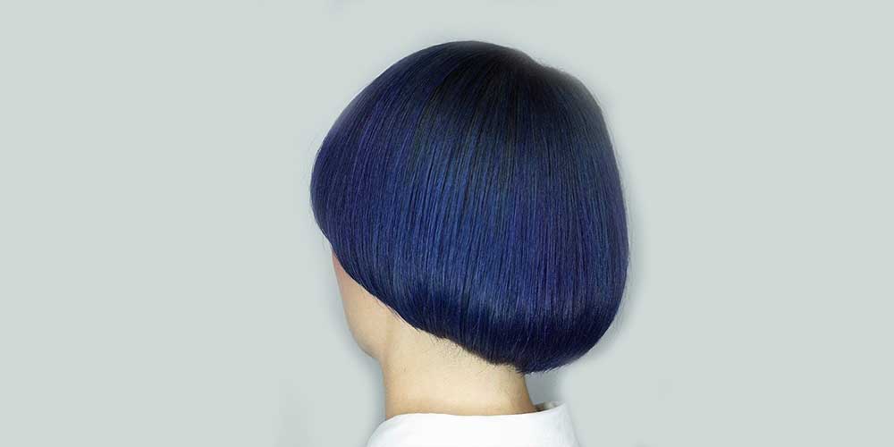 موهای کوتاه قارچی با رنگ آبی کلاسیک