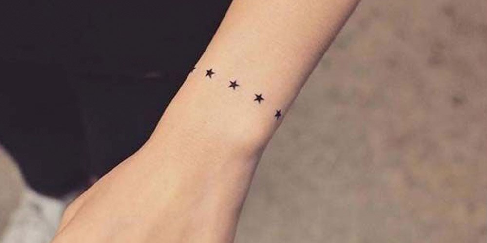 طرح تاتو ستاره روی دست