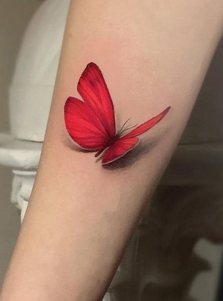 طرح تاتو پروانه قرمز
