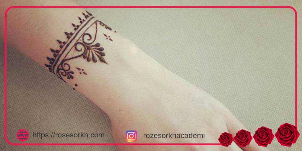 طرح حنا روی پا ساده و شیک