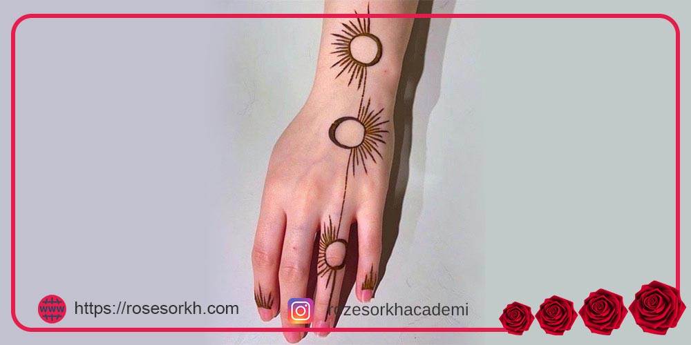 طرح حنا روی پا ساده و شیک