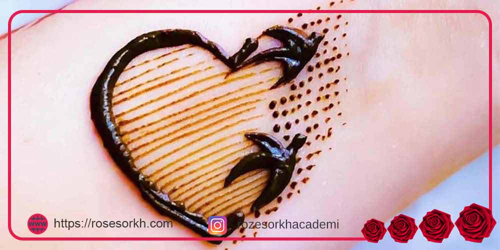 طرح حنا روی پا ساده و شیک