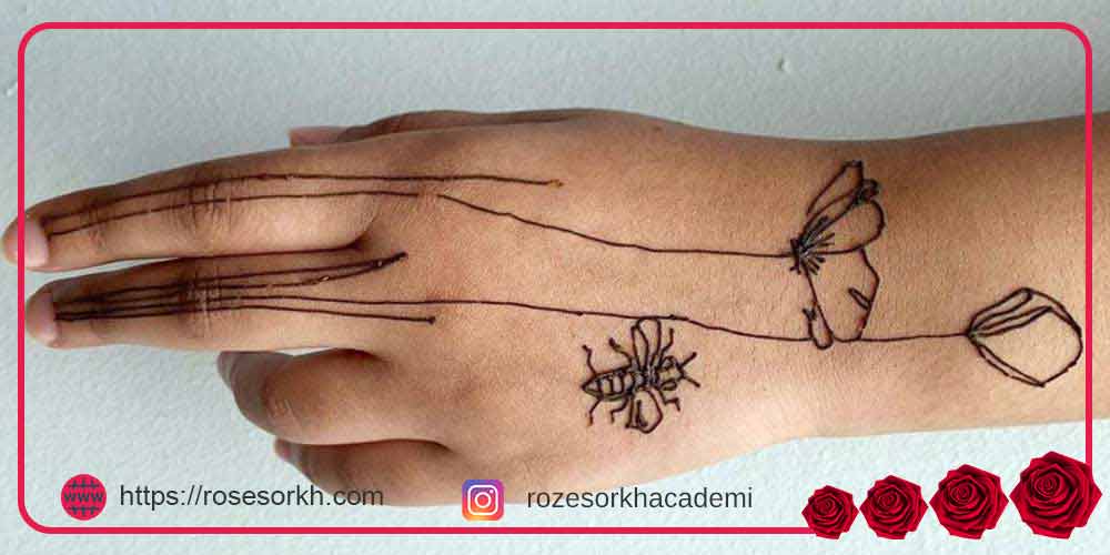 طرح حنا روی پا ساده و شیک