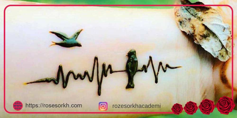 طرح حنا روی پا ساده و شیک