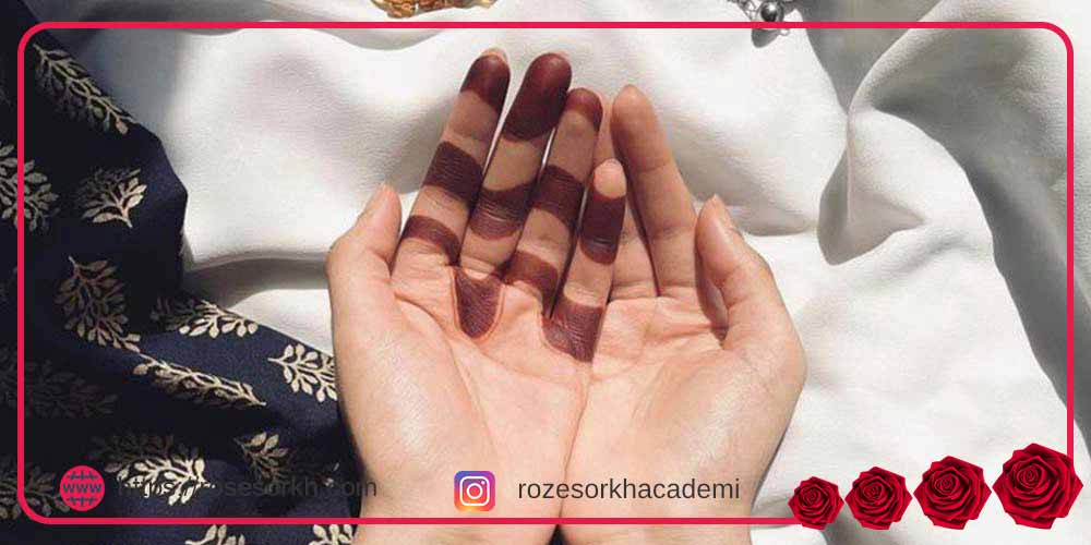 طرح حنا روی پا ساده و شیک