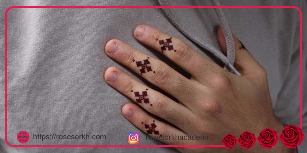 طرح حنا روی پا ساده و شیک