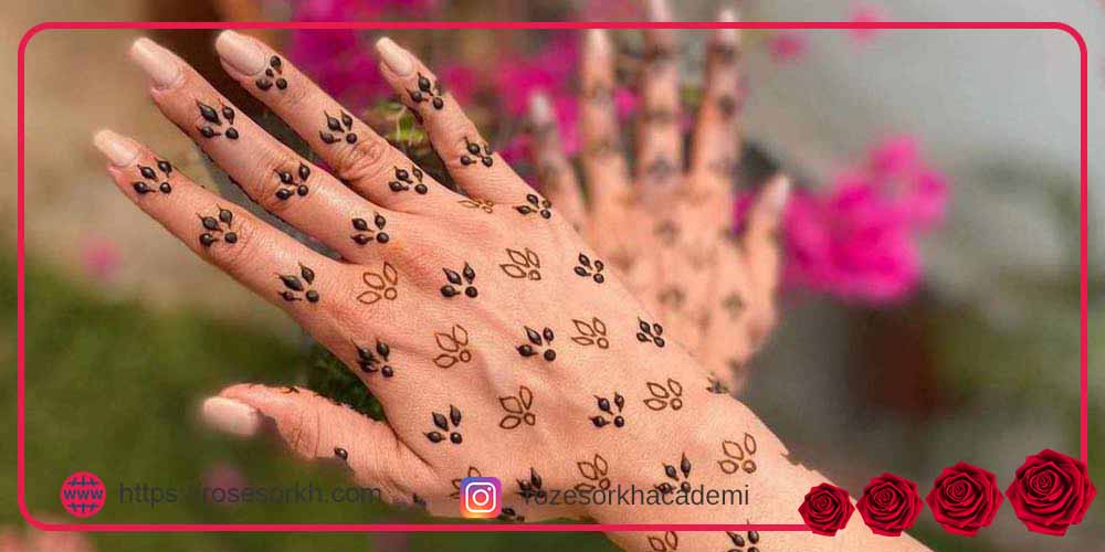 طرح حنا روی پا ساده و شیک