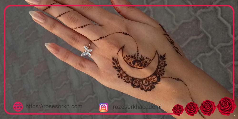 طرح حنا روی پا ساده و شیک