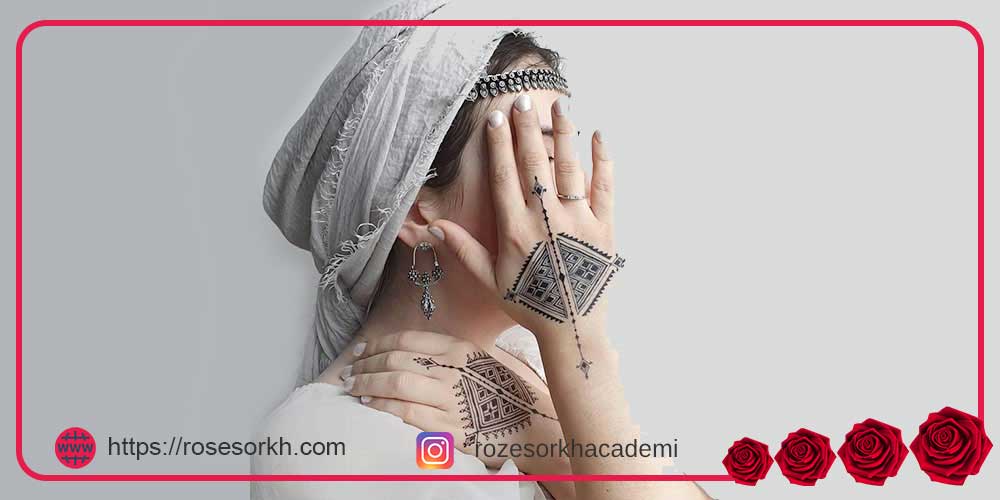 طرح حنا روی پا ساده و شیک