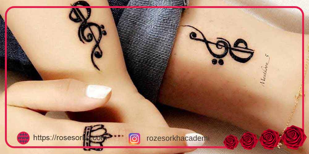 طرح حنا روی پا ساده و شیک