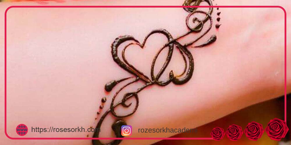 طرح حنا روی پا ساده و شیک